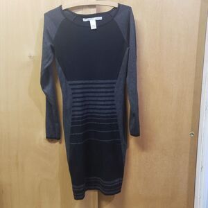 Max Studio Women’s Black and Gray Sweater Dress Size M EEE